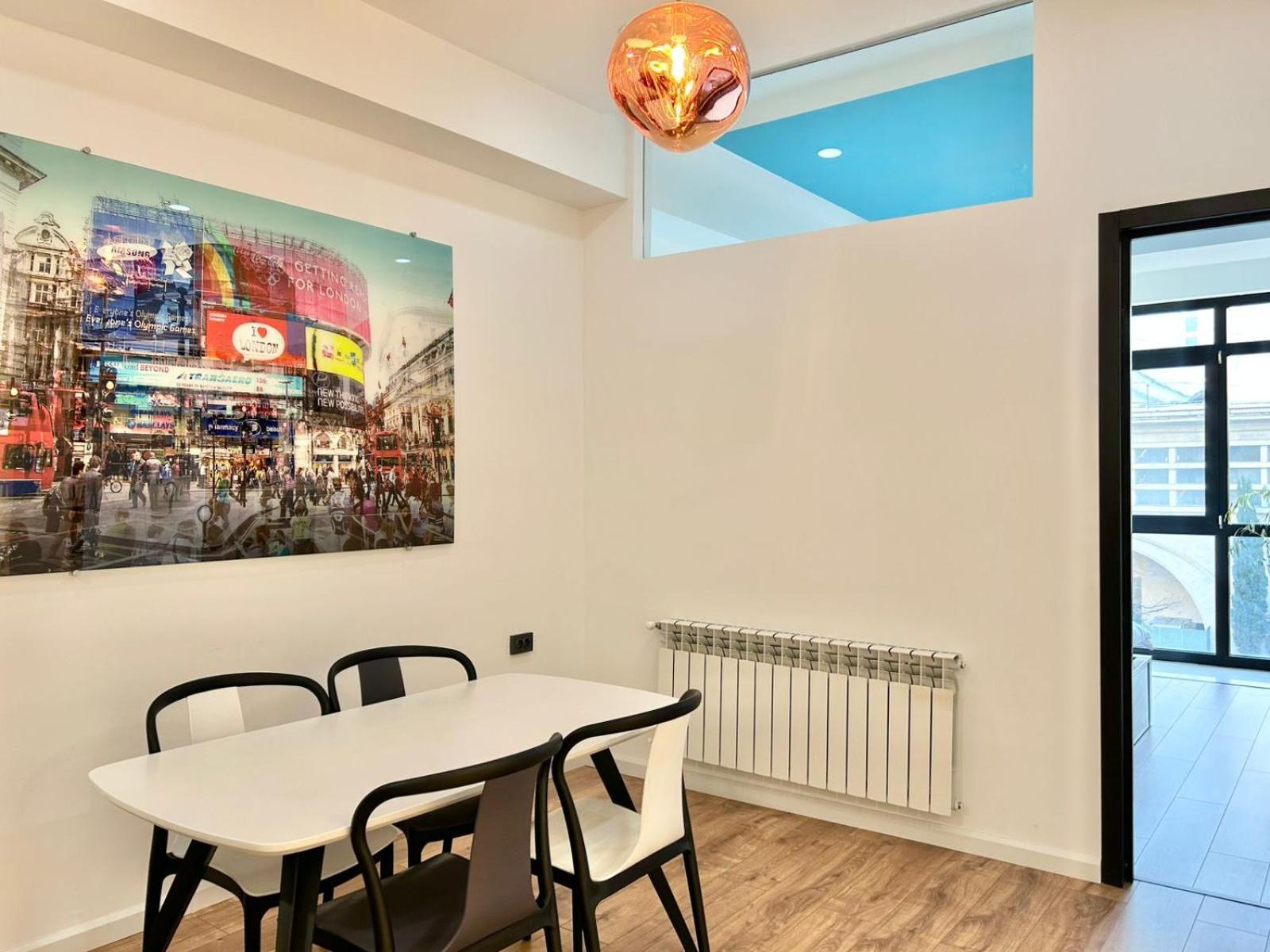 City Center - Next To Holiday Inn -2Br Apartment Tbilisi Eksteriør bilde