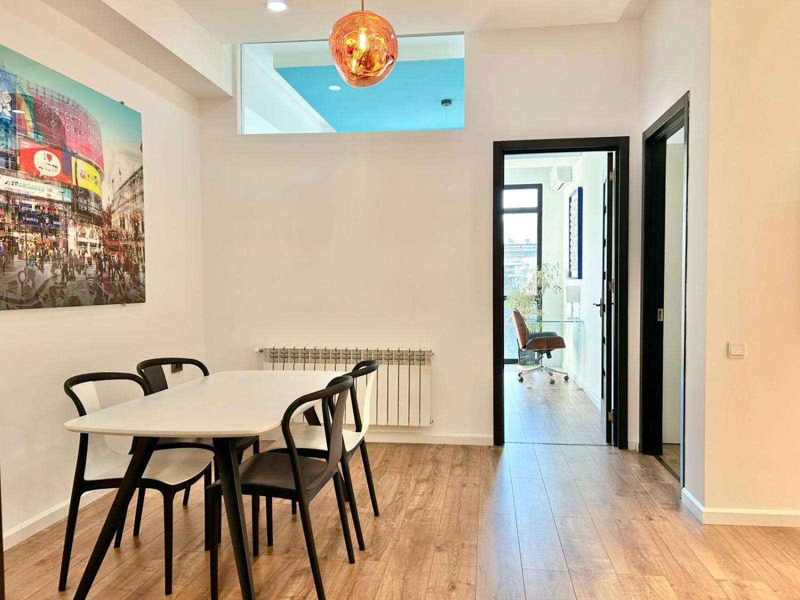 City Center - Next To Holiday Inn -2Br Apartment Tbilisi Eksteriør bilde