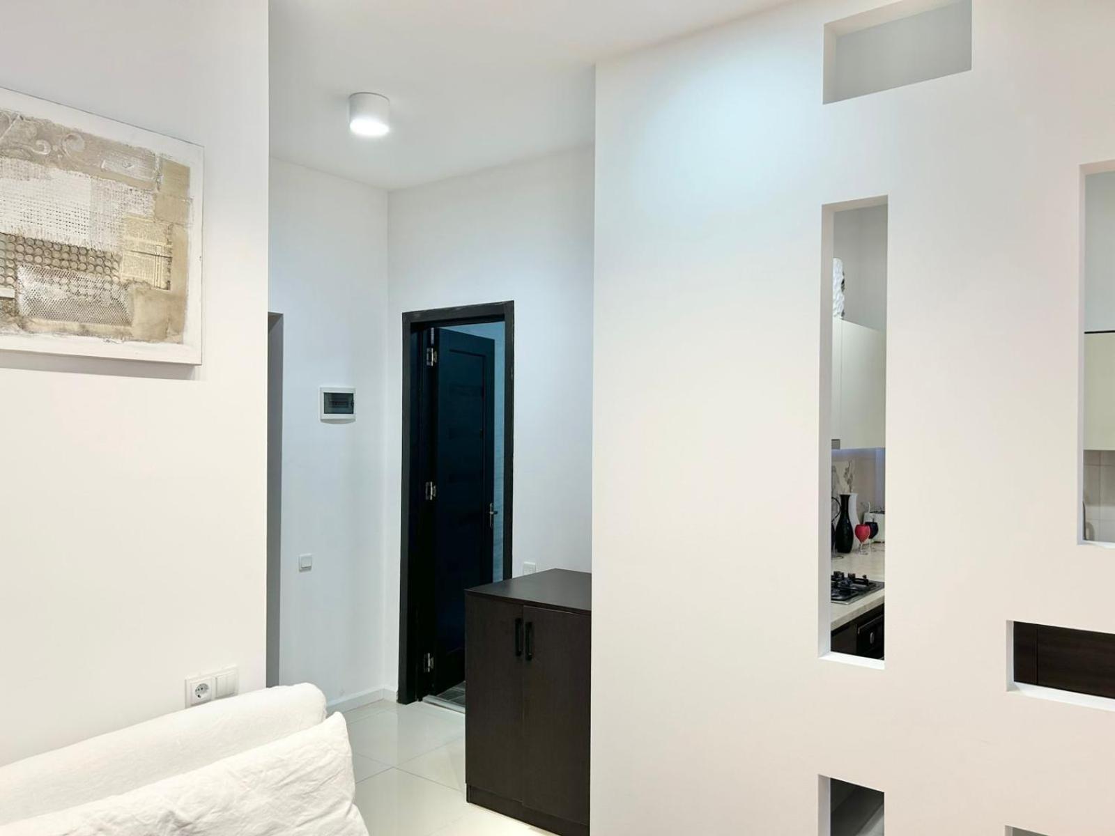 City Center - Next To Holiday Inn -2Br Apartment Tbilisi Eksteriør bilde